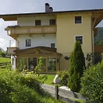 Haus Schatzbergblick オーバーアウ